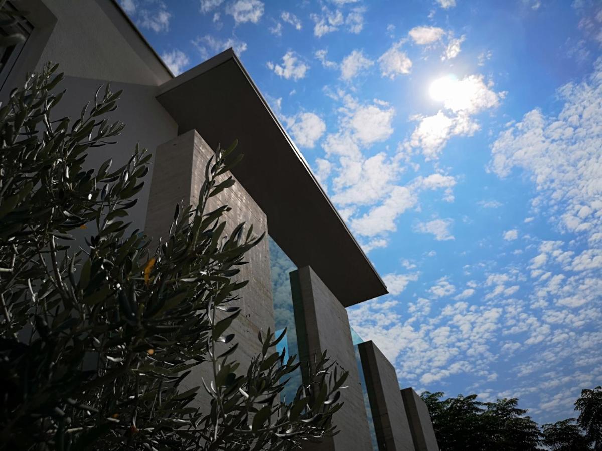 Apartments 4You Vir Exterior photo
